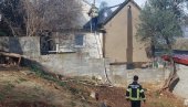 POŽAR KOD HERCEG NOVOG: Vatrena stihija u naselju Žvinje, srećom bez povređenih POŽAR KOD HERCEG NOVOG: Vatrena stihija u naselju Žvinje, srećom bez povređenih