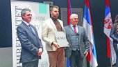 ДЕСЕТКЕ И ЗА ПОВРАТАК ЊИВИ: Стефан, студент генерације у Новом Саду, има једну жељу ДЕСЕТКЕ И ЗА ПОВРАТАК ЊИВИ: Стефан, студент генерације у Новом Саду, има једну жељу