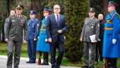 ВУЧЕВИЋ ПРОГОВОРИО О АНОНИМУСИМА: Успешно је извршена одбрана од хакерског напада ВУЧЕВИЋ ПРОГОВОРИО О АНОНИМУСИМА: Успешно је извршена одбрана од хакерског напада