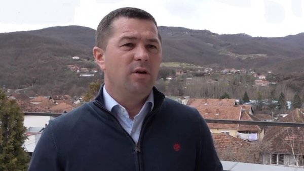 ТОДИЋ: Време да међународна заједница Куртију избије из руку употребу оружаних јединица ТОДИЋ: Време да међународна заједница Куртију избије из руку употребу оружаних јединица
