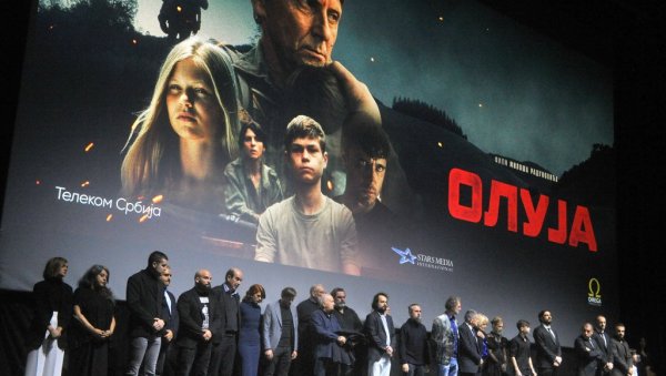 ЈЕЦАЈИ ЗА ЖРТВЕ ФИЛМСКЕ ОЛУЈЕ: Прича о једном од највећих злочина у рату деведесетих ЈЕЦАЈИ ЗА ЖРТВЕ ФИЛМСКЕ ОЛУЈЕ: Прича о једном од највећих злочина у рату деведесетих