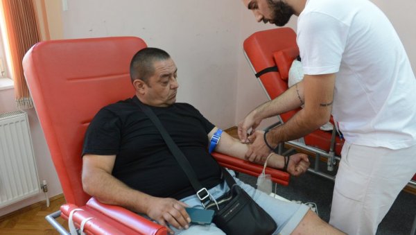 СОЛИДАРНОСТ ЗА ПРИМЕР: Током 2022. Краљевчани прикупили 2.700 јединица крви СОЛИДАРНОСТ ЗА ПРИМЕР: Током 2022. Краљевчани прикупили 2.700 јединица крви