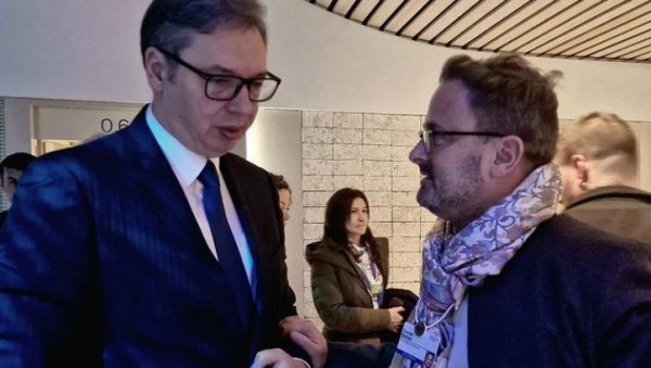 ВУЧИЋ РАЗГОВАРАО СА БЕТЕЛОМ: Посебно сам му захвалио на томе што верује у европску будућност Србије ВУЧИЋ РАЗГОВАРАО СА БЕТЕЛОМ: Посебно сам му захвалио на томе што верује у европску будућност Србије