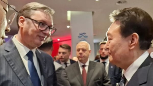 БИЋЕ МИ ЧАСТ ДА ВАС УГОСТИМ У СРБИЈИ: Вучић на састанку са председником Јужне Кореје на маргинама Светског економског форума (ФОТО) БИЋЕ МИ ЧАСТ ДА ВАС УГОСТИМ У СРБИЈИ: Вучић на састанку са председником Јужне Кореје на маргинама Светског економског форума (ФОТО)