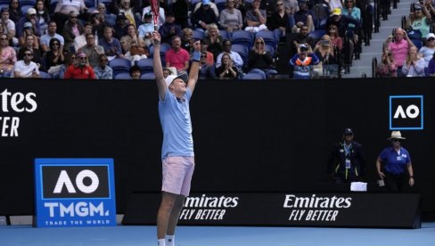 KOŠARKA, TENIS, VATERPOLO: Evo gde možete pratiti sportske sadržaje 22. mart KOŠARKA, TENIS, VATERPOLO: Evo gde možete pratiti sportske sadržaje 22. mart