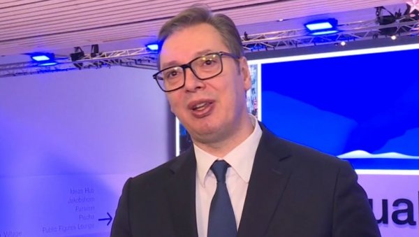 ВУЧИЋ ПОРУЧИО ИЗ ДАВОСА: Нека се други баве бесмислицама, ја ћу да радим озбиљне ствари ВУЧИЋ ПОРУЧИО ИЗ ДАВОСА: Нека се други баве бесмислицама, ја ћу да радим озбиљне ствари