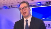 VUČIĆ PORUČIO IZ DAVOSA: Neka se drugi bave besmislicama, ja ću da radim ozbiljne stvari