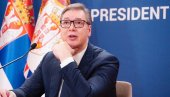 SRBIJA SE RADUJE OVOM USPEHU DOK SE PENJE U VRH ATLETIKE: Predsednik Vučić čestitao Elzanu Bibiću na bronzi (FOTO)