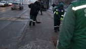 ЗИМСКЕ СЛУЖБЕ ТРЖНИЦЕ И ЗЕЛЕНИЛА НА ТЕРЕНУ: Забелео се Нови Сад, први пут ове године ЗИМСКЕ СЛУЖБЕ ТРЖНИЦЕ И ЗЕЛЕНИЛА НА ТЕРЕНУ: Забелео се Нови Сад, први пут ове године