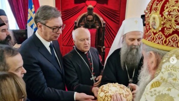 ВУЧИЋ ЧЕСТИТАО ПАТРИЈАРХУ КРСНУ СЛАВУ: Верницима који славе Светог Јована желим здравље и радост ВУЧИЋ ЧЕСТИТАО ПАТРИЈАРХУ КРСНУ СЛАВУ: Верницима који славе Светог Јована желим здравље и радост