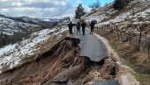 POSLEDICE NEVREMENA NA SEVERU CRNE GORE: Zatvoreno nekoliko puteva, snežni nanosi i odroni otežavaju saobraćaj (FOTO