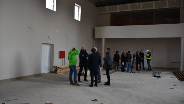 АМБУЛАНТА УЗ ДОМ КУЛТУРЕ: Настављени радови у Супској, за другу фазу адаптације 270 дана (ФОТО) АМБУЛАНТА УЗ ДОМ КУЛТУРЕ: Настављени радови у Супској, за другу фазу адаптације 270 дана (ФОТО)
