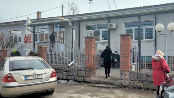 ПОВОЉНА ЕПИДЕМИОЛОШКА СИТУАЦИЈА: У Пиротском округу корона вирус потврђен код 136 тестираних ПОВОЉНА ЕПИДЕМИОЛОШКА СИТУАЦИЈА: У Пиротском округу корона вирус потврђен код 136 тестираних