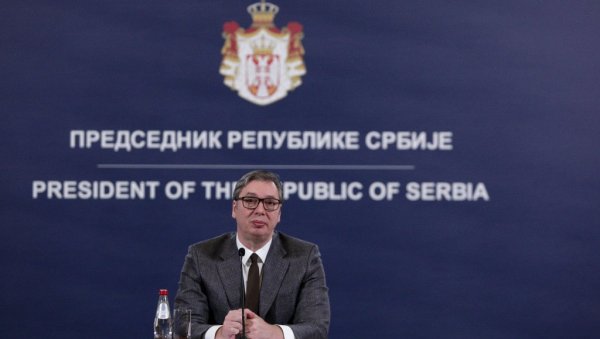 ФОЛИРАНТИ КОЈИ ЗБОГ ПОЛИТИЧКИХ ПОЕНА УНИШТАВАЈУ ДРЖАВУ: Опозиција уједињена у мржњи према Вучићу ФОЛИРАНТИ КОЈИ ЗБОГ ПОЛИТИЧКИХ ПОЕНА УНИШТАВАЈУ ДРЖАВУ: Опозиција уједињена у мржњи према Вучићу