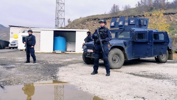 ЗА ТРИ НЕДЕЉЕ СРБИ 10 ПУТА БИЛИ МЕТА: Куртијеви јуришници настављају прогон нашег народа у јужној покрајини ЗА ТРИ НЕДЕЉЕ СРБИ 10 ПУТА БИЛИ МЕТА: Куртијеви јуришници настављају прогон нашег народа у јужној покрајини