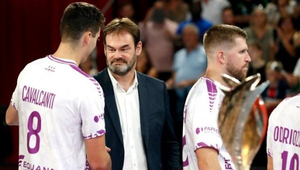 ШОК У ФРАНЦУСКОЈ: Светски шампион ухапшен због педофилије ШОК У ФРАНЦУСКОЈ: Светски шампион ухапшен због педофилије