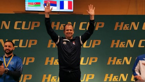 BRAVO, DAMIRE! Mikec osvojio srebrnu medalju na Svetskom prvenstvu u Bakuu