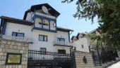 ЕУ ТЕЖИ ДА БиХ ПОСТАНЕ КОЛОНИЈА: Амбасада Русије реаговала на захтеве да се уведу визе ЕУ ТЕЖИ ДА БиХ ПОСТАНЕ КОЛОНИЈА: Амбасада Русије реаговала на захтеве да се уведу визе