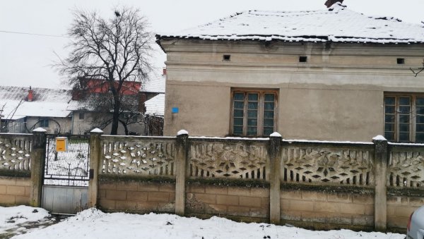 ОБИЈАЛИ И ПЉАЧКАЛИ ДОМОВЕ ПОКОЈНИКА: Серија бизарних пљачки код Варварина, похарано више од 10 кућа (ФОТО) ОБИЈАЛИ И ПЉАЧКАЛИ ДОМОВЕ ПОКОЈНИКА: Серија бизарних пљачки код Варварина, похарано више од 10 кућа (ФОТО)