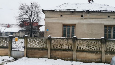 OBIJALI I PLJAČKALI DOMOVE POKOJNIKA: Serija bizarnih pljački kod Varvarina, poharano više od 10 kuća (FOTO) OBIJALI I PLJAČKALI DOMOVE POKOJNIKA: Serija bizarnih pljački kod Varvarina, poharano više od 10 kuća (FOTO)