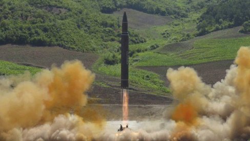 SEVERNA KOREJA UPOZORAVA NA POTEZE AMERIKE: Blizu smo nuklearnog rata SEVERNA KOREJA UPOZORAVA NA POTEZE AMERIKE: Blizu smo nuklearnog rata