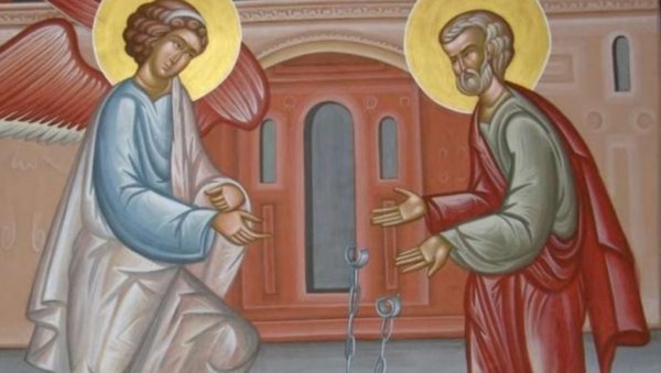 ОБЕЛЕЖАВАМО ЧАСНЕ ВЕРИГЕ СВЕТОГ АПОСТОЛА ПЕТРА: Многи обичаји се везују за овај празник, а једну ствар никако не треба радити ОБЕЛЕЖАВАМО ЧАСНЕ ВЕРИГЕ СВЕТОГ АПОСТОЛА ПЕТРА: Многи обичаји се везују за овај празник, а једну ствар никако не треба радити