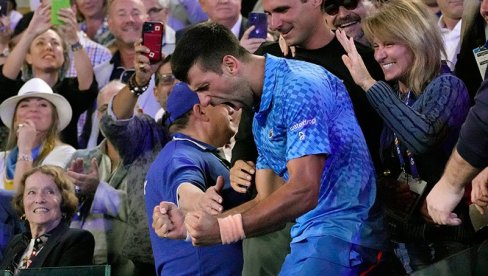 NIKAD VIĐENO U ISTORIJI TENISA: Novak Đoković i prilika koja se ne sme propustiti NIKAD VIĐENO U ISTORIJI TENISA: Novak Đoković i prilika koja se ne sme propustiti