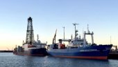 КУДА ПЛОВИ РУСКА НАФТА: Танкери у сенци заобилазе санкције уведене против Русије КУДА ПЛОВИ РУСКА НАФТА: Танкери у сенци заобилазе санкције уведене против Русије