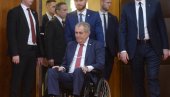 ВУЧИЋ: Земан био уз нас када су то само храбри смели, прави пријатељ Србије ВУЧИЋ: Земан био уз нас када су то само храбри смели, прави пријатељ Србије