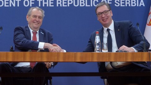 VUČIĆ I ZEMAN NAKON SASTANKA: To što je on rekao o Kosovu, ostalo je u srcima naših građana (VIDEO) VUČIĆ I ZEMAN NAKON SASTANKA: To što je on rekao o Kosovu, ostalo je u srcima naših građana (VIDEO)