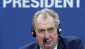 НАСТОЈАО САМ  ДА ЧЕШКА ОТПРИЗНА КОСОВО Земан: Скупштина је послала предлог влади да то учини