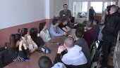 МЛАДИ У ЈАГОДИНИ ХОЋЕ У УНИФОРМУ: Све веће интересовање за добровољно служење војног рока МЛАДИ У ЈАГОДИНИ ХОЋЕ У УНИФОРМУ: Све веће интересовање за добровољно служење војног рока