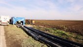 ДА СВА СОМБОРСКА СЕЛА ДОБИЈУ ВОДУ: У току прва фаза радова, вредних 80 милиона динара ДА СВА СОМБОРСКА СЕЛА ДОБИЈУ ВОДУ: У току прва фаза радова, вредних 80 милиона динара