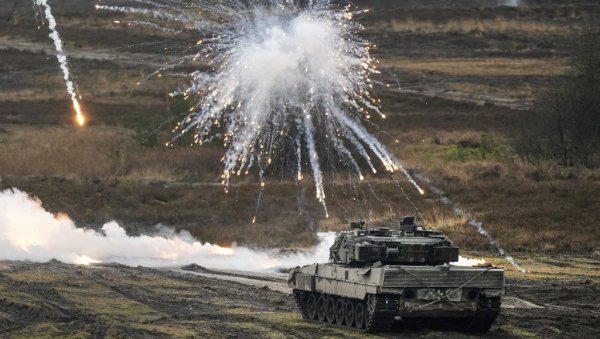 РУСКЕ ДИПЛОМАТЕ УПОЗОРАВАЈУ: Западне земље стварају ризик од сукоба нуклеарних сила РУСКЕ ДИПЛОМАТЕ УПОЗОРАВАЈУ: Западне земље стварају ризик од сукоба нуклеарних сила