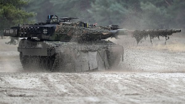 ШТА СЕ ДЕШАВА У НЕМАЧКОЈ? Швајцарски лист тврди: Желе да купе 96 леопарда 1 и пошаљу их Кијеву ШТА СЕ ДЕШАВА У НЕМАЧКОЈ? Швајцарски лист тврди: Желе да купе 96 леопарда 1 и пошаљу их Кијеву