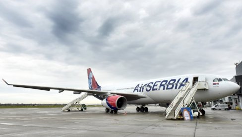 ER SRBIJA LETI NA ČETIRI KONTINENTA: Vučić - Milbauer je pohvalio naš aerodrom ER SRBIJA LETI NA ČETIRI KONTINENTA: Vučić - Milbauer je pohvalio naš aerodrom