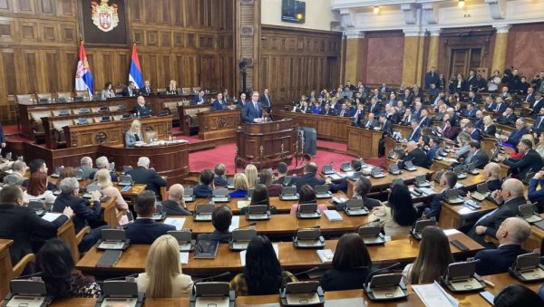 ПУНА ПОДРШКА ПРЕДСЕДНИКУ ВУЧИЋУ: Удружење ветерана „Кошаре“ осуђује срамно понашање у Скупштини ПУНА ПОДРШКА ПРЕДСЕДНИКУ ВУЧИЋУ: Удружење ветерана „Кошаре“ осуђује срамно понашање у Скупштини