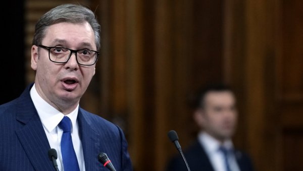 СРАМ ВАС БИЛО Вучић: И мени су тражили да Србе испоручујем у Хашки трибунал, па то нисам урадио СРАМ ВАС БИЛО Вучић: И мени су тражили да Србе испоручујем у Хашки трибунал, па то нисам урадио