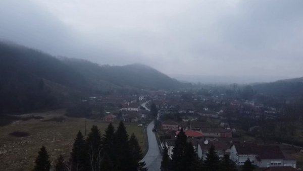 НАЈМОНСТРУОЗНИЈЕ УБИСТВО У КРУШЕВЦУ ДЕСИЛО СЕ ПРЕ ВИШЕ ОД 30 ГОДИНА: Дечак запаљен због наплате премије на животно осигурање НАЈМОНСТРУОЗНИЈЕ УБИСТВО У КРУШЕВЦУ ДЕСИЛО СЕ ПРЕ ВИШЕ ОД 30 ГОДИНА: Дечак запаљен због наплате премије на животно осигурање