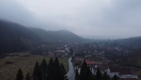 NAJMONSTRUOZNIJE UBISTVO U KRUŠEVCU DESILO SE PRE VIŠE OD 30 GODINA: Dečak zapaljen zbog naplate premije na životno osiguranje NAJMONSTRUOZNIJE UBISTVO U KRUŠEVCU DESILO SE PRE VIŠE OD 30 GODINA: Dečak zapaljen zbog naplate premije na životno osiguranje