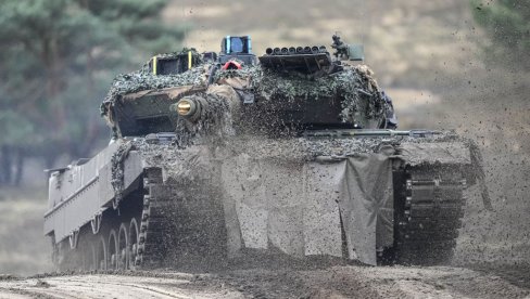 ЗАРИБАО ЕВРОПСКИ ОКЛОПНИК: Рат у Украјини довео у питање амбициозне француско-немачке војне планове и пројекте ЗАРИБАО ЕВРОПСКИ ОКЛОПНИК: Рат у Украјини довео у питање амбициозне француско-немачке војне планове и пројекте