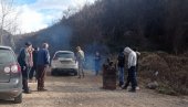 SRBIMA KRADU NJIVE I ZBOG RUDE: Meštani Leposavića nastavili sa protestima posle usvajanja još dve odluke o eksproprijaciji (VIDEO)