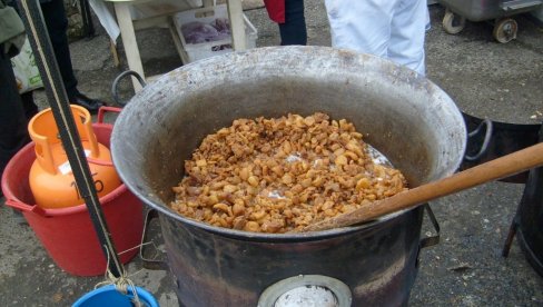 BIĆE ČVARAKA I KOBASICA: Hrvati mogu da odahnu - EK im odobrila BIĆE ČVARAKA I KOBASICA: Hrvati mogu da odahnu - EK im odobrila