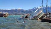 POSLEDICE NEVREMENA U CRNOJ GORI: Potonuo jedan od najatraktivnijih turističkih brodova u Boki Kotorskoj (VIDEO)