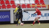 PARTIZAN PLEŠE I PO LEDU: Napredak pokazao zube crno-belima, pa se okliznuo PARTIZAN PLEŠE I PO LEDU: Napredak pokazao zube crno-belima, pa se okliznuo