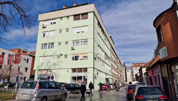ПРВА УШУШКАНА ЗГРАДА У СРБИЈИ: Изолација и фасада штеде готово трећину енергената ПРВА УШУШКАНА ЗГРАДА У СРБИЈИ: Изолација и фасада штеде готово трећину енергената