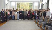 ДОДЕЉЕНЕ СТИПЕНДИЈЕ У ПОЖАРЕВЦУ: Стипендије од 10.000 динара добило 75 студената ДОДЕЉЕНЕ СТИПЕНДИЈЕ У ПОЖАРЕВЦУ: Стипендије од 10.000 динара добило 75 студената