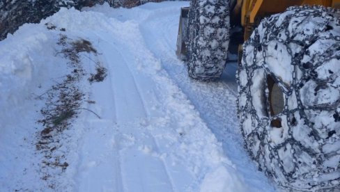 AVGUST DONEO SNEG I U AUSTRIJU: U sred leta obavezna upotreba zimske opreme u pojedinim delovima zemlje (FOTO)