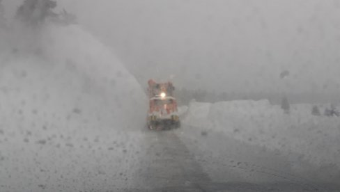 NI TRAGA OD METEOROLOGA: Nestao u snežnoj mećavi na Bjelašnici - tri dana traje potraga NI TRAGA OD METEOROLOGA: Nestao u snežnoj mećavi na Bjelašnici - tri dana traje potraga