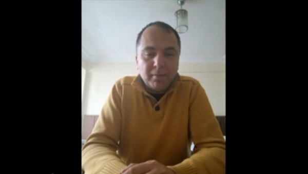 СРБИН У ТУРСКОЈ ПРЕЖИВЕО ЗЕМЉОТРЕС Виктор Лазић: Људи су вриштали и трчали, сакрио сам се под сто - Никад се нисам овако уплашио (ФОТО) СРБИН У ТУРСКОЈ ПРЕЖИВЕО ЗЕМЉОТРЕС Виктор Лазић: Људи су вриштали и трчали, сакрио сам се под сто - Никад се нисам овако уплашио (ФОТО)